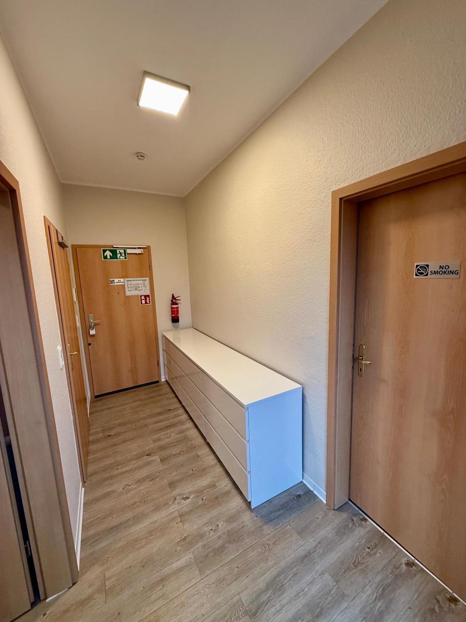 Stadtmitte Im Zentrum Von Itzehoe Aber Ruhig ภายนอก รูปภาพ